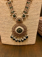 Deena Rani Haar Necklace Set in Green